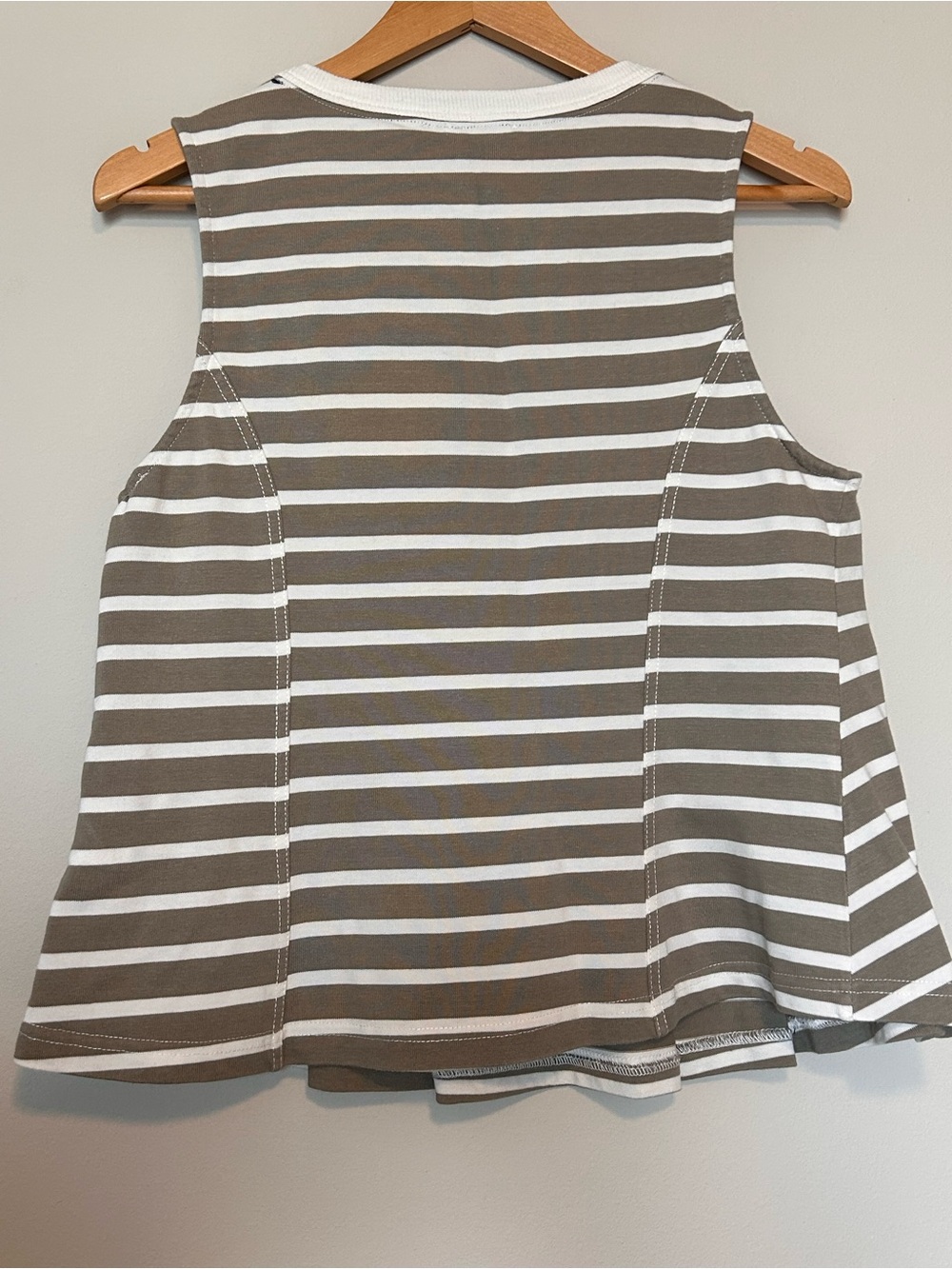 Anthropologie Taupe & White Striped Pleated Tank - Picture 4 of 11